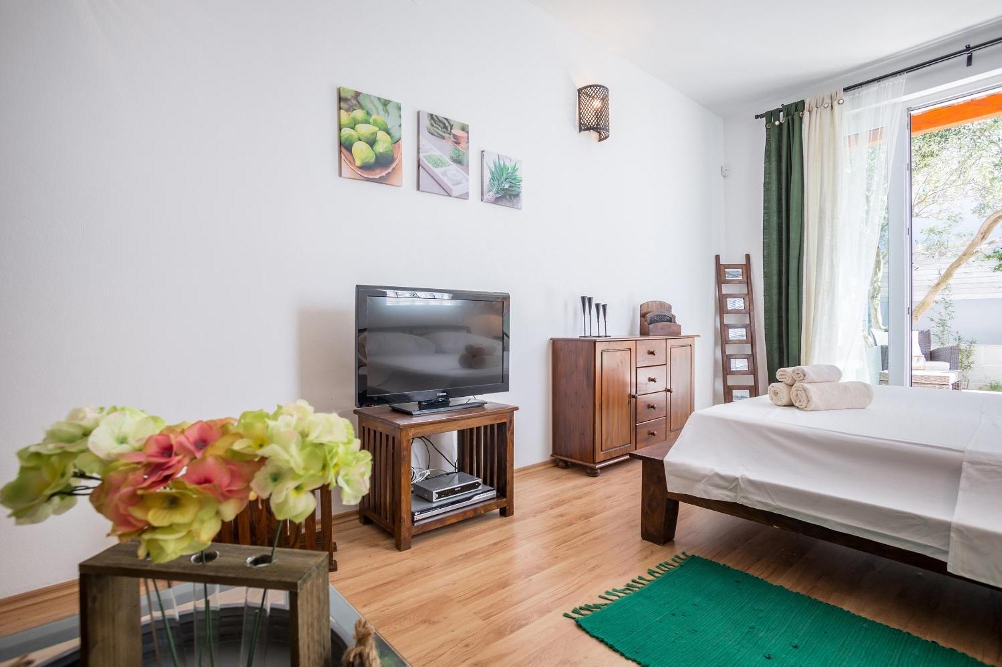 Zlatni Bol Apartments Pokój zdjęcie