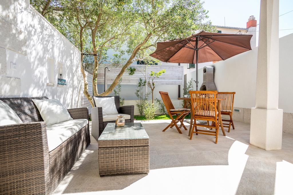 Zlatni Bol Apartments Zewnętrze zdjęcie