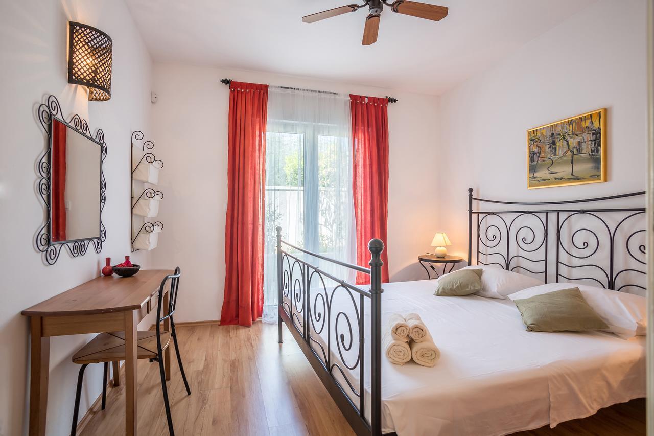 Zlatni Bol Apartments Zewnętrze zdjęcie